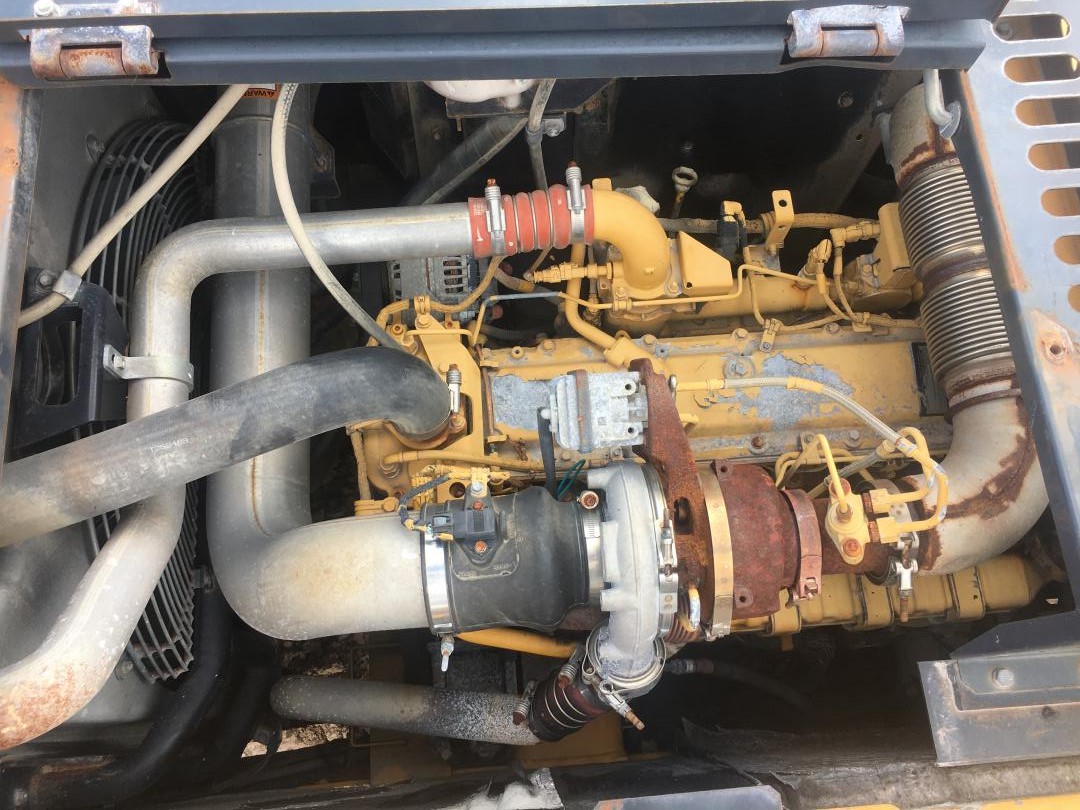 ./imagenes/INVOICE/2019/16911/EXCAVADORA JOHN DEERE 250G LC (44).JPG